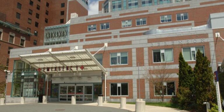 Beth Israel Deaconess Medical Center - Clinical Building - West Campus