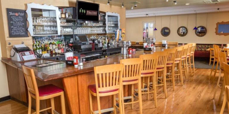 Longwood Grille and Bar in Boston