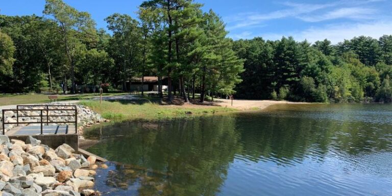 Massasoit State Park