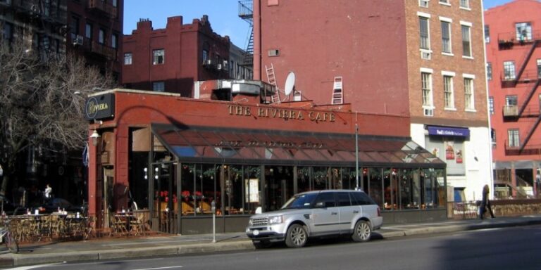 The Riv Riviera Café