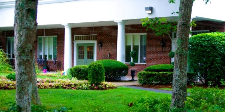 Windsor Nursing Home in South Yarmouth